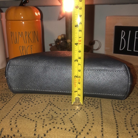 Coach Darcy Leather Cosmetic Case (Silver/Pewter) - Picture 12 of 12